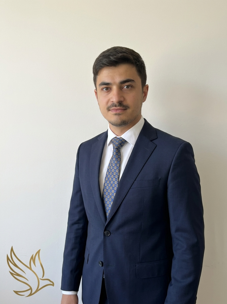 Alex - Legal Assistant